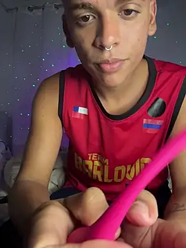 Leo bunny hot online show from 11-24-25, 03:17