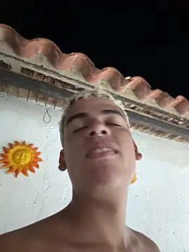 Leo bunny hot online show from 10-26-25, 10:43