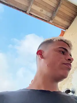 Leo bunny hot online show from 04-01-26, 10:28