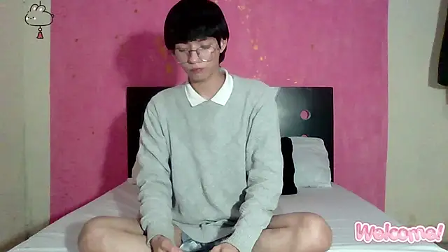 Snapshot of seung_vinblue chatting on 01-05-25, 01:03 seung vinblue online show from 01-05-25, 01:03