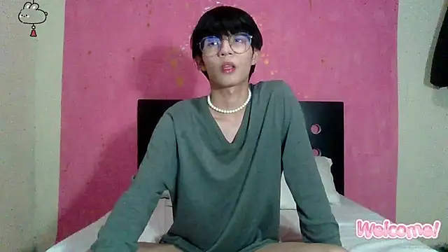 Snapshot of seung_vinblue chatting on 12-12-24, 11:03 seung vinblue online show from 12-12-24, 11:03