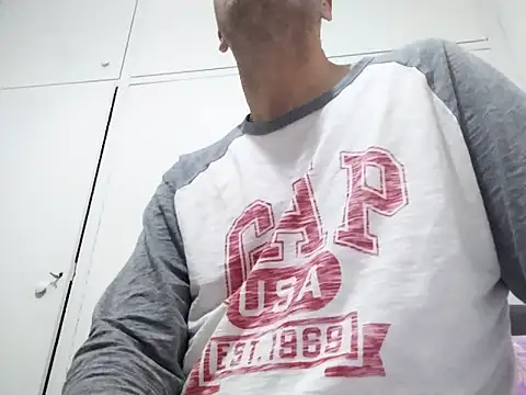 Snapshot of kopgelhadi chatting on 01-27-25, 07:46 kopgelhadi online show from 01-27-25, 07:46