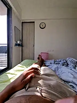 vivanpraj999 online show from 11-06-25, 04:27