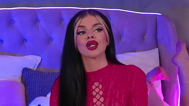 IvyRaven online show from 10-13-25, 06:20