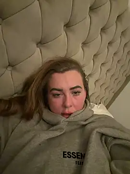 Mia MilesXXX online show from 03-23-26, 04:45