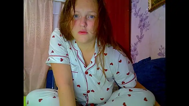 Snapshot of Aria__Dark chatting on 10-24-25, 08:41 Aria  Dark online show from 10-24-25, 08:41