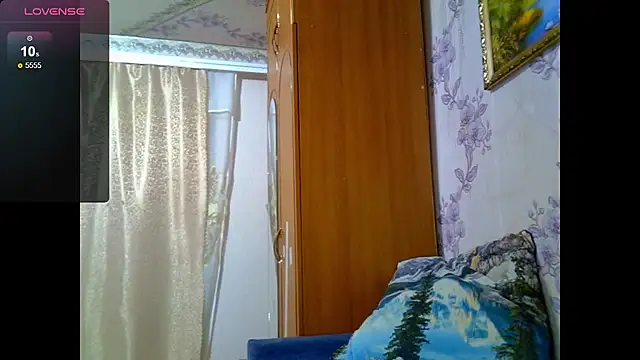 Snapshot of Aria__Dark chatting on 09-08-25, 08:19 Aria  Dark online show from 09-08-25, 08:19