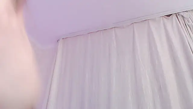 amelia sunlight online show from 05-14-26, 05:54