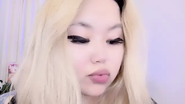 Snapshot of amelia_sunlight chatting on 03-11-25, 03:47 amelia sunlight online show from 03-11-25, 03:47