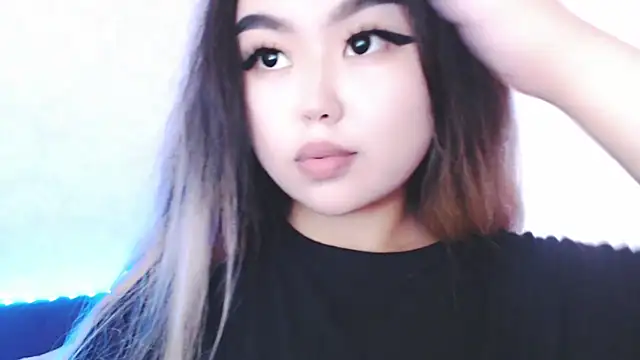 Snapshot of amelia_sunlight chatting on 07-23-26, 01:30 amelia sunlight online show from 07-23-26, 01:30