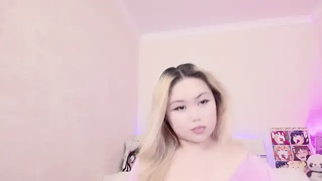 Snapshot of amelia_sunlight chatting on 02-25-25, 12:36 amelia sunlight online show from 02-25-25, 12:36