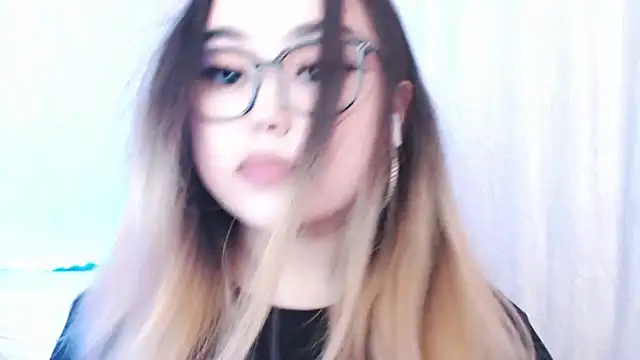 amelia sunlight online show from 05-26-26, 03:43
