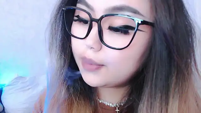 amelia sunlight online show from 06-12-26, 04:16
