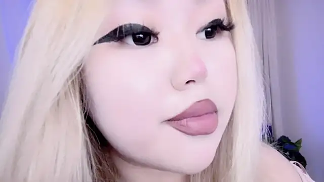 Snapshot of amelia_sunlight chatting on 03-15-25, 01:30 amelia sunlight online show from 03-15-25, 01:30