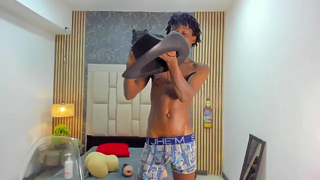 chimi88 online show from 10-31-25, 11:40