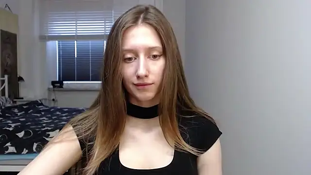 Snapshot of LUNA_delight chatting on 02-16-26, 06:34 LUNA delight online show from 02-16-26, 06:34