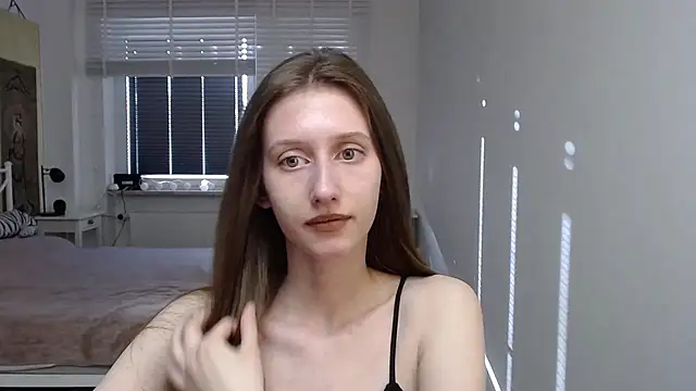 LUNA delight online show from 04-07-26, 05:42