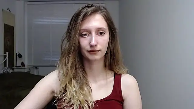 Snapshot of LUNA_delight chatting on 10-13-25, 05:31 LUNA delight online show from 10-13-25, 05:31