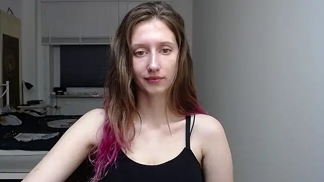 LUNA delight online show from 11-26-25, 06:35