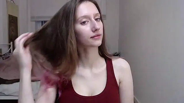 LUNA delight online show from 12-19-25, 06:49