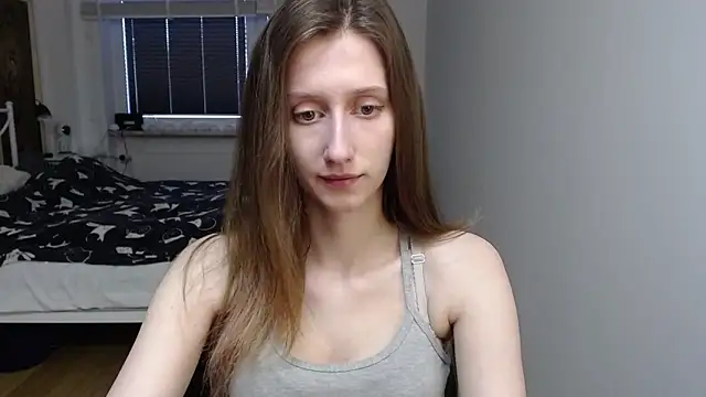 Snapshot of LUNA_delight chatting on 02-24-26, 01:45 LUNA delight online show from 02-24-26, 01:45