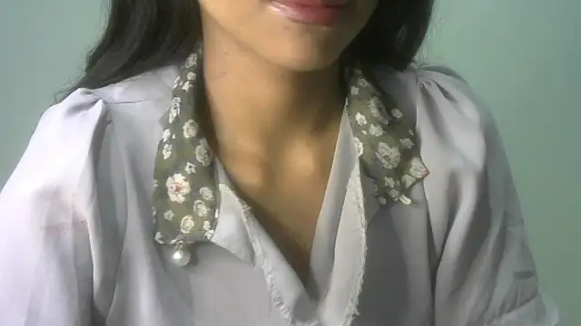 Snapshot of nanhi_munni chatting on 06-09-26, 11:11 nanhi munni online show from 06-09-26, 11:11