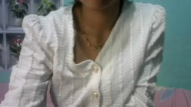Snapshot of nanhi_munni chatting on 02-13-26, 01:11 nanhi munni online show from 02-13-26, 01:11