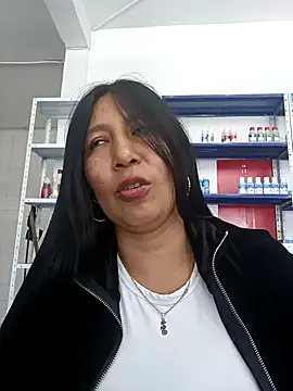 Snapshot of Megan_jennerr chatting on 10-09-25, 03:56 Megan jennerr online show from 10-09-25, 03:56