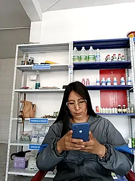 Snapshot of Megan_jennerr chatting on 03-09-25, 02:21 Megan jennerr online show from 03-09-25, 02:21