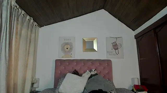 CelessteRedds online show from 01-14-26, 11:47