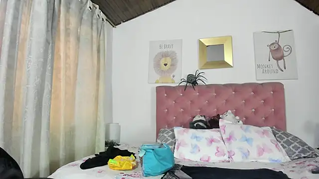 CelessteRedds online show from 10-24-25, 11:20