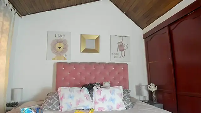 CelessteRedds online show from 10-14-25, 11:44