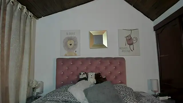 Snapshot of CelessteRedds chatting on 02-03-26, 11:37 CelessteRedds online show from 02-03-26, 11:37