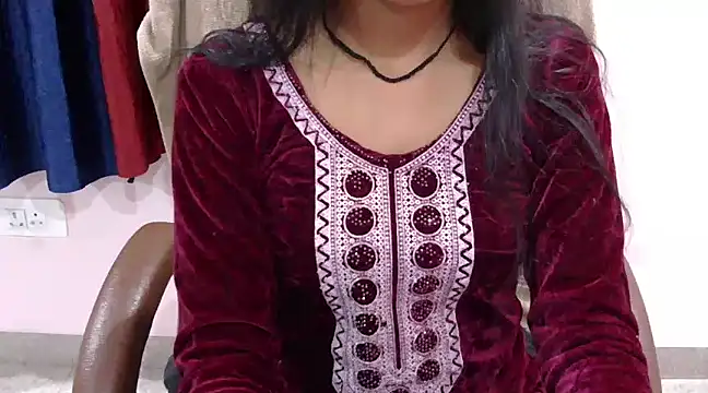 PRIYANKA KUMARI 01 online show from 02-13-25, 06:05