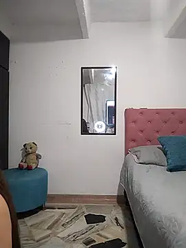 Venus-Wood online show from 02-18-26, 01:18