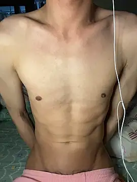 ADilil online show from 04-05-26, 01:01