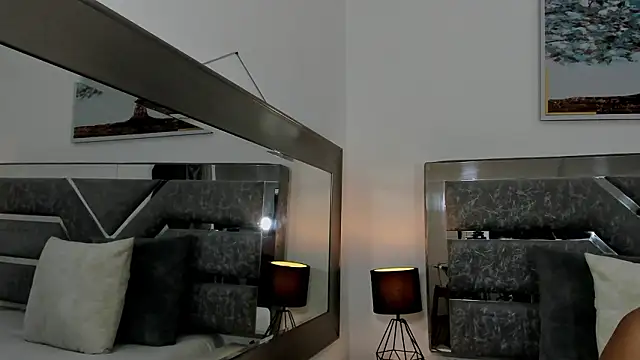 Slut Milf  online show from 03-29-26, 01:24