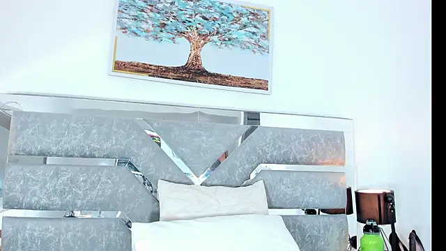 Snapshot of Slut_Milf_ chatting on 02-24-26, 07:26 Slut Milf online show from 02-24-26, 07:26