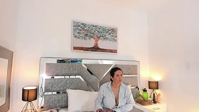 Snapshot of Slut_Milf_ chatting on 01-16-26, 07:29 Slut Milf online show from 01-16-26, 07:29