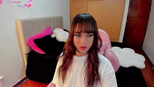 SeraphineADC online show from 02-08-25, 01:11