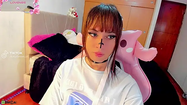 SeraphineADC online show from 03-16-25, 03:58