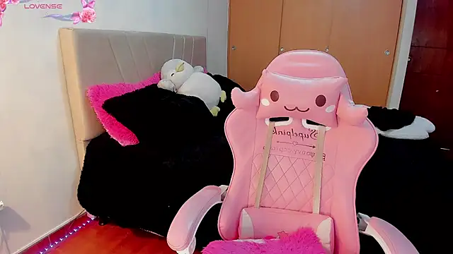 SeraphineADC online show from 02-12-25, 10:37