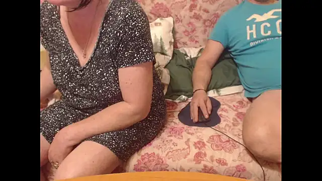 sweetcouplesweets online show from 03-15-26, 04:08