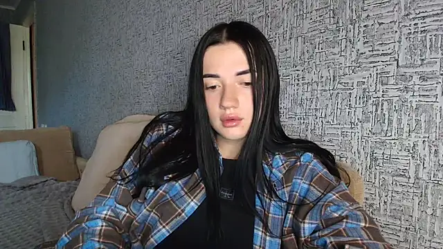 Liana diva online show from 05-29-26, 09:48