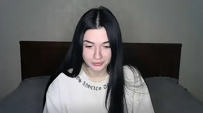 Liana diva online show from 02-08-25, 10:40