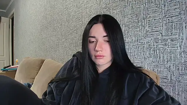 Liana diva online show from 04-11-26, 06:33