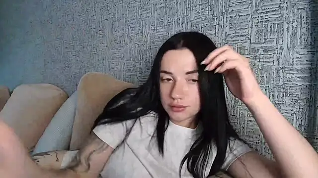 Liana diva online show from 05-27-26, 10:22