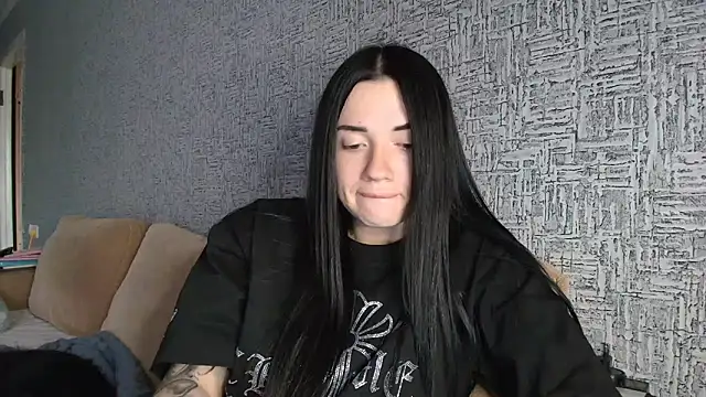 Liana diva online show from 04-12-26, 01:25