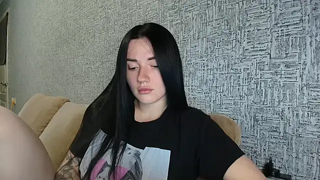 Liana diva online show from 04-21-26, 04:46