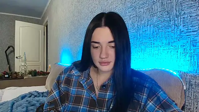 Liana diva online show from 12-04-25, 07:13